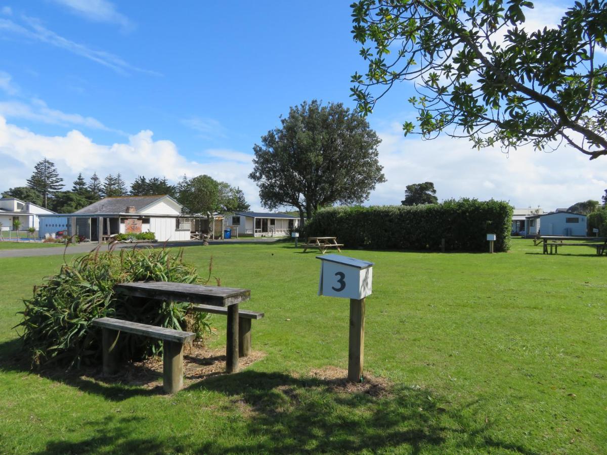 Whanganui Seaside Holiday Park ภายนอก รูปภาพ
