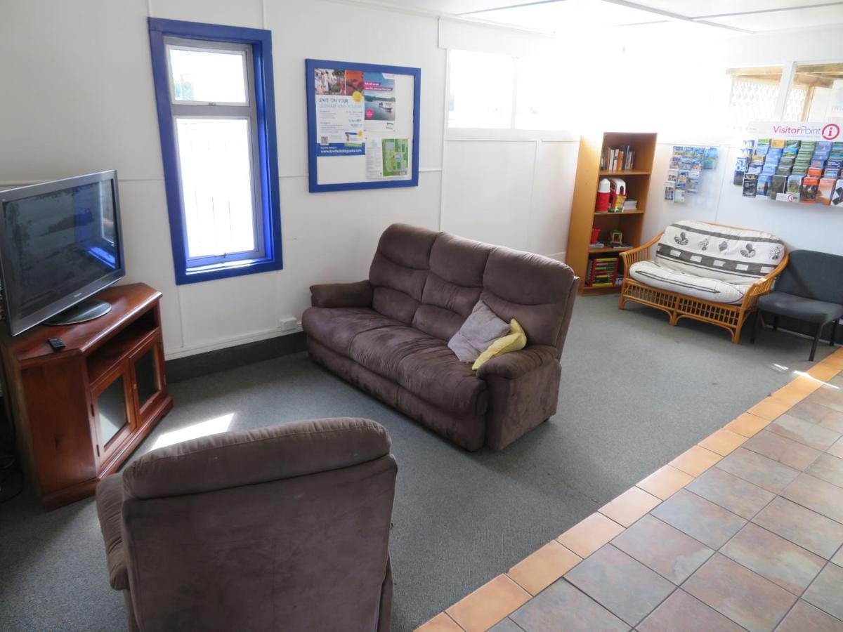 Whanganui Seaside Holiday Park ภายนอก รูปภาพ