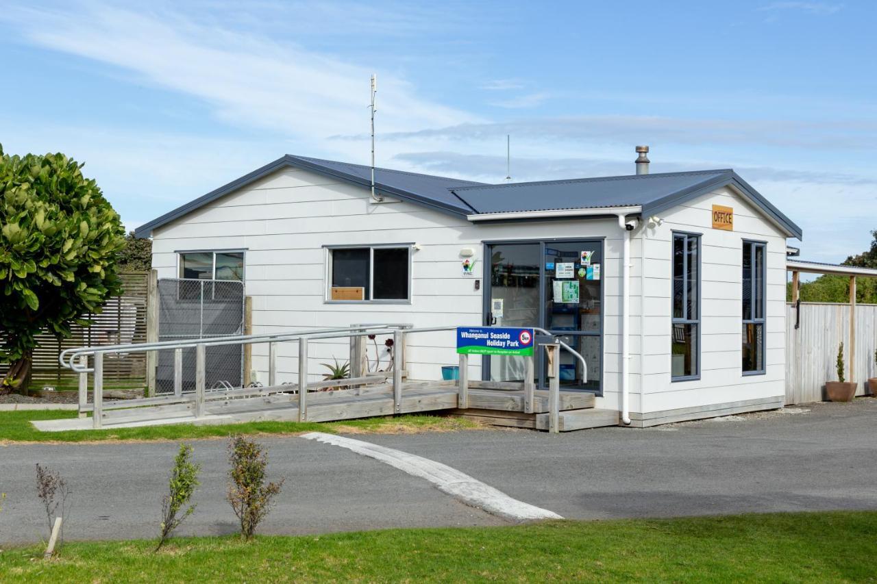 Whanganui Seaside Holiday Park ภายนอก รูปภาพ
