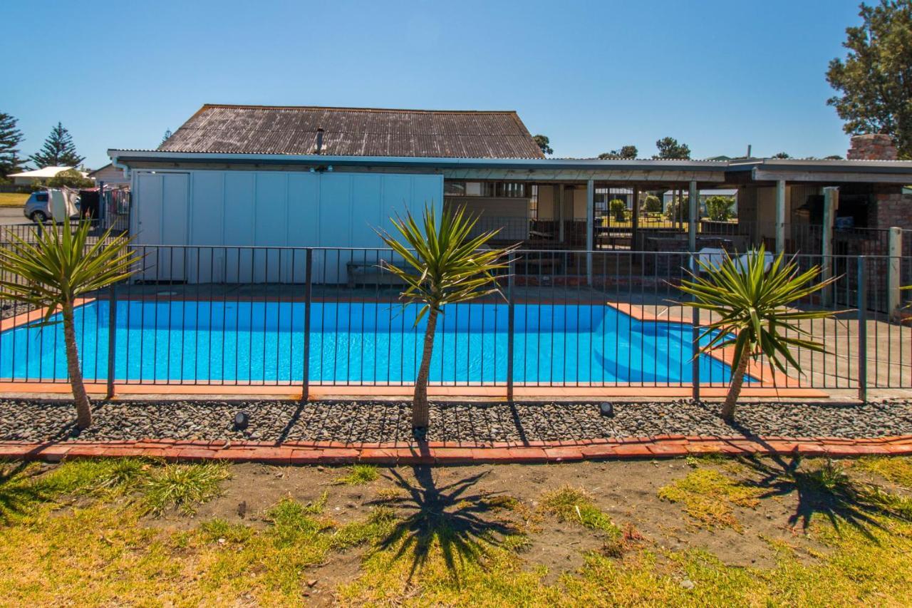 Whanganui Seaside Holiday Park ภายนอก รูปภาพ