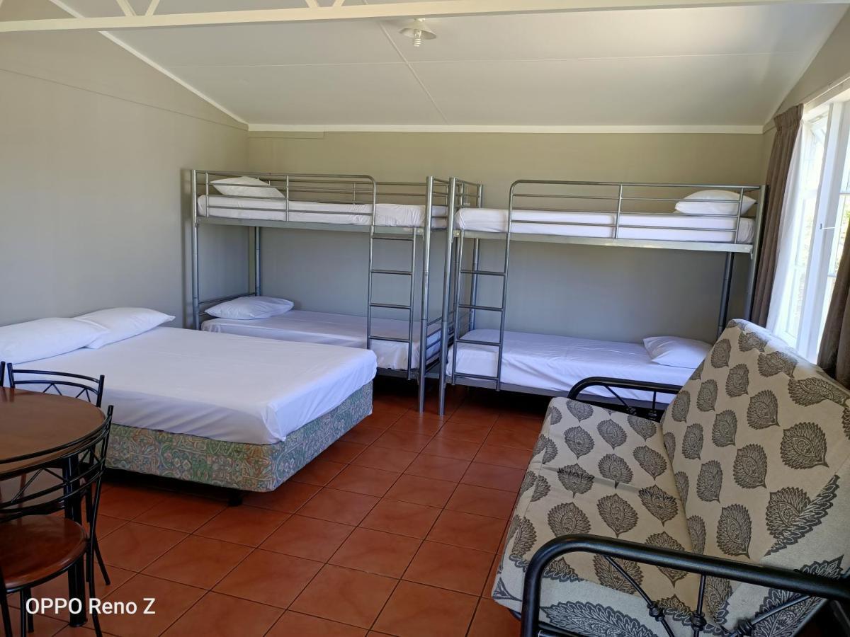 Whanganui Seaside Holiday Park ภายนอก รูปภาพ